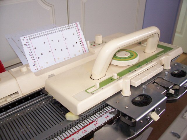 machine knitting yarn